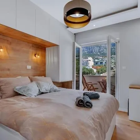 Apartment Lux *